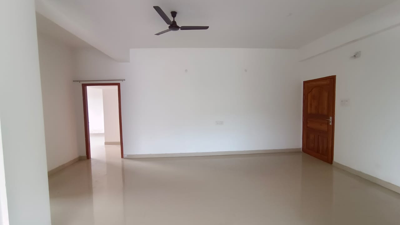 Unfurnished 3bhk in Bamunimaidan, Guwahati, Assam, India for Rent